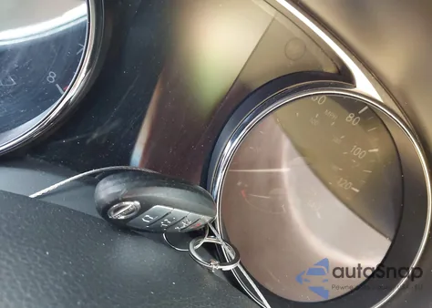 2016 Nissan Rogue Sl z USA, uszkodzony, nr VIN 5N1AT2MV9GC772434